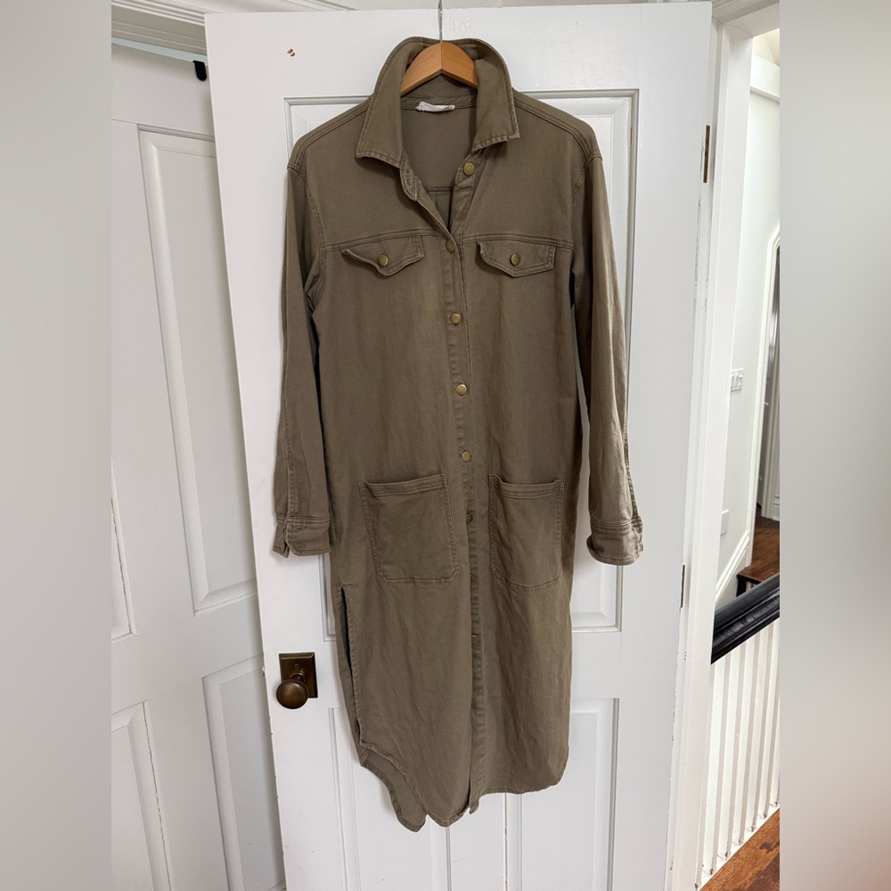 Carly Jean Los Angeles long jacket - size large